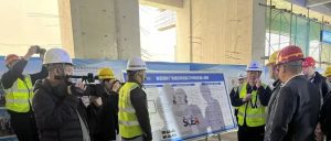 智能建造丨騰屹信升降機機器人亮相衡百國際廣場建...